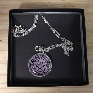 Wicca pentacle virtues of a witch necklace